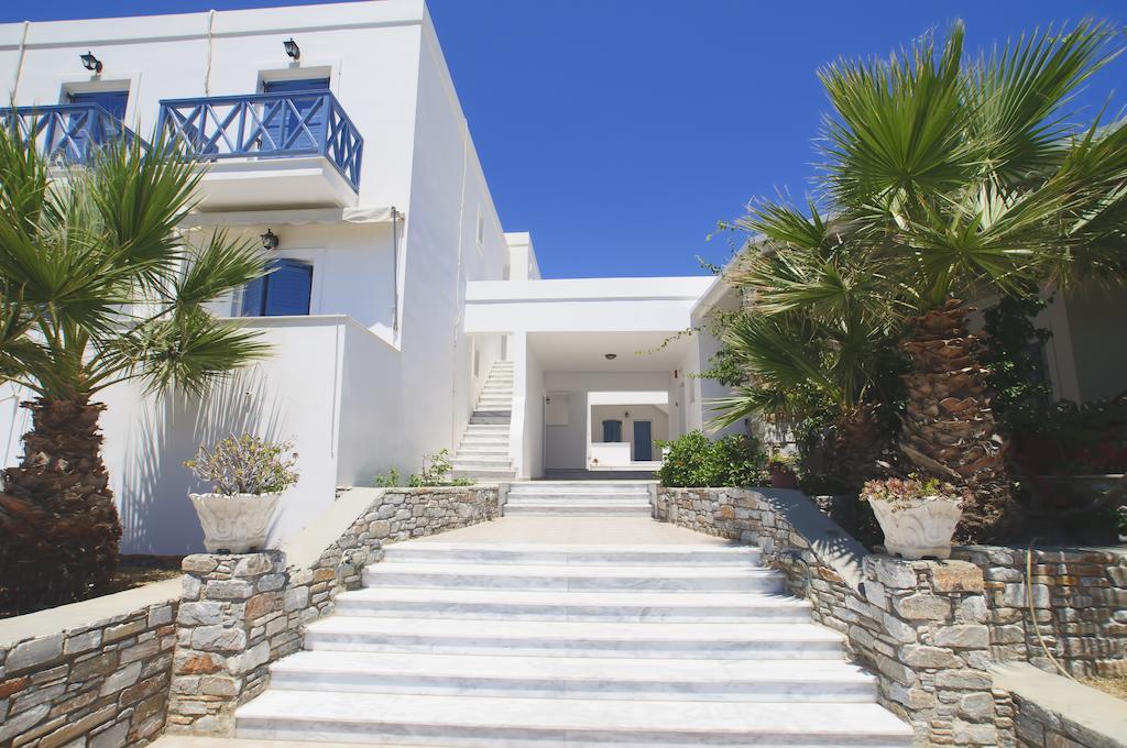Manos Apartments Megas Gialos - Nites Exterior photo